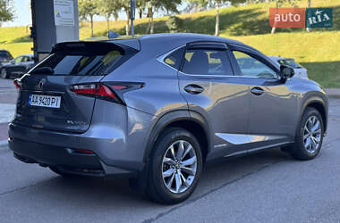 Позашляховик / Кросовер Lexus NX 2015 в 