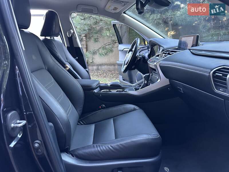 Позашляховик / Кросовер Lexus NX 2019 в Дніпрі