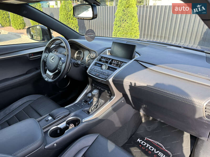 Позашляховик / Кросовер Lexus NX 2017 в Одесі