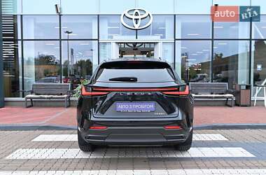 Внедорожник / Кроссовер Lexus NX 2022 в 