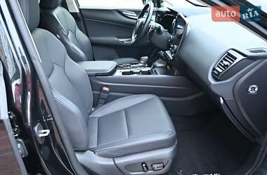 Внедорожник / Кроссовер Lexus NX 2022 в 