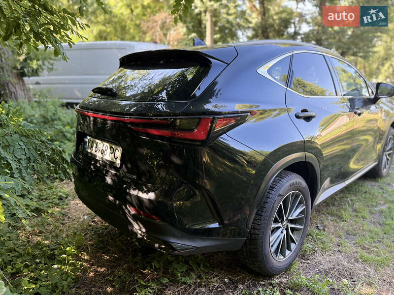 Позашляховик / Кросовер Lexus NX 2023 в Києві