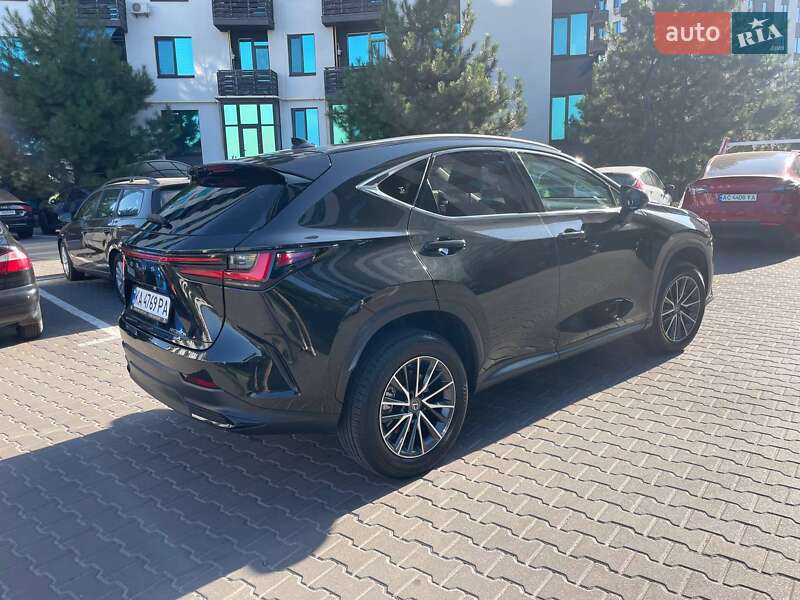 Внедорожник / Кроссовер Lexus NX 2022 в Киеве