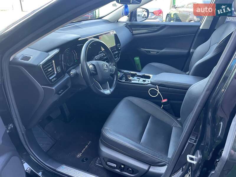 Внедорожник / Кроссовер Lexus NX 2022 в Киеве