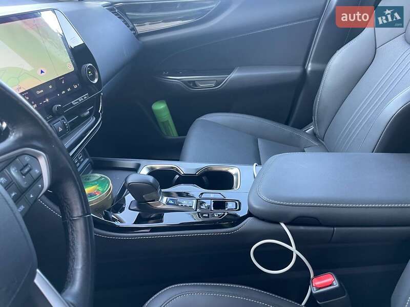 Внедорожник / Кроссовер Lexus NX 2022 в Киеве
