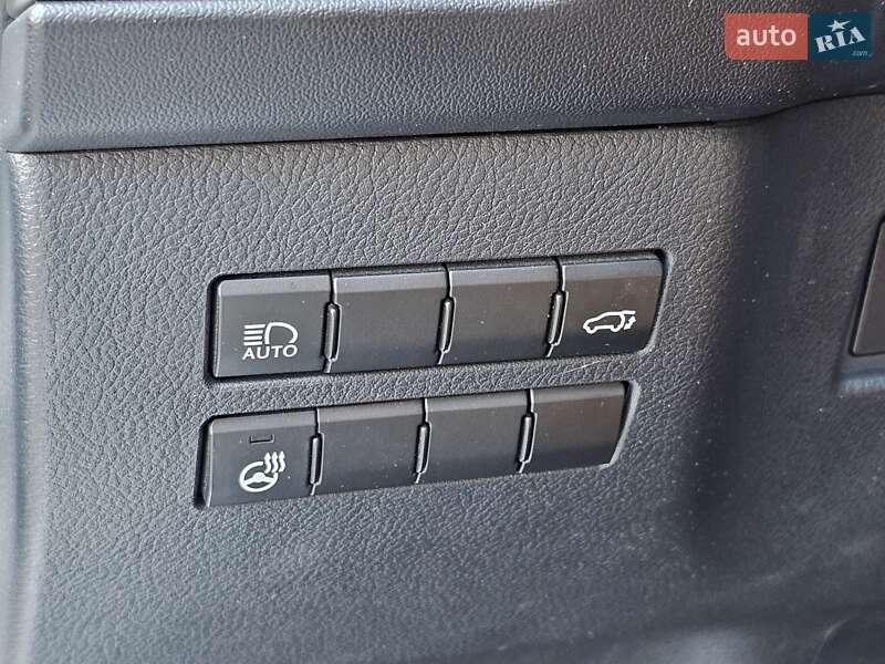 Внедорожник / Кроссовер Lexus NX 2019 в Киеве