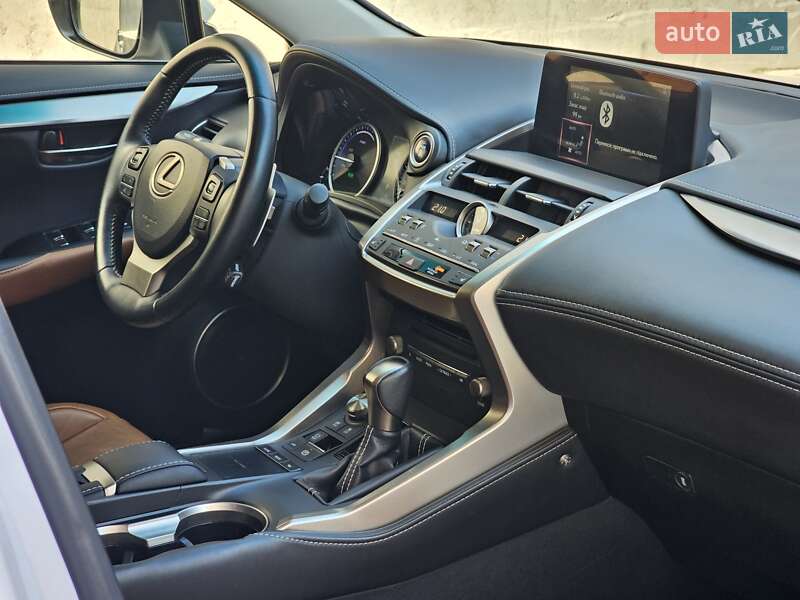 Внедорожник / Кроссовер Lexus NX 2019 в Киеве