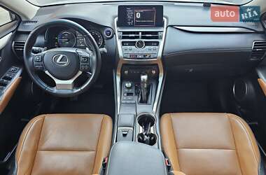 Внедорожник / Кроссовер Lexus NX 2019 в 