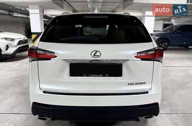 Позашляховик / Кросовер Lexus NX 2015 в 