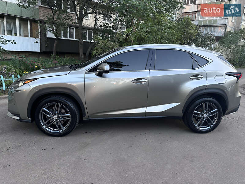 Внедорожник / Кроссовер Lexus NX 2015 в Киеве