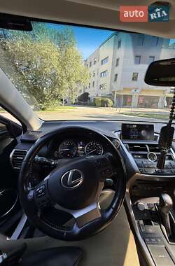 Внедорожник / Кроссовер Lexus NX 2017 в 