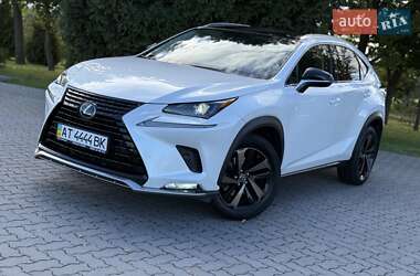 Внедорожник / Кроссовер Lexus NX 2020 в 
