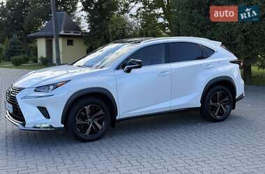 Внедорожник / Кроссовер Lexus NX 2020 в 
