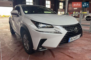 Позашляховик / Кросовер Lexus NX 2018 в Рівному