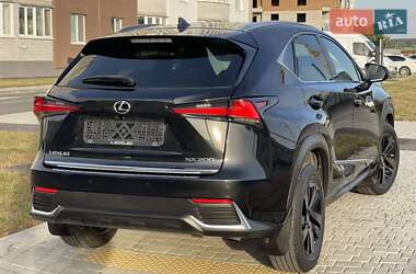 Позашляховик / Кросовер Lexus NX 2021 в 
