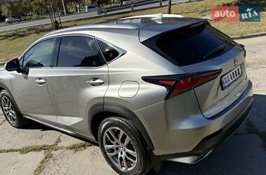Внедорожник / Кроссовер Lexus NX 2019 в 