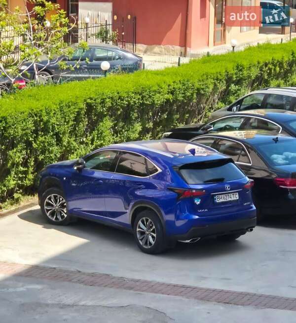 Внедорожник / Кроссовер Lexus NX 2016 в Одессе