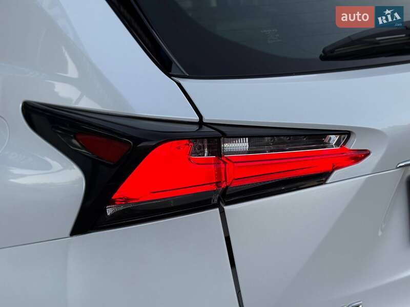 Внедорожник / Кроссовер Lexus NX 2014 в Хмельницком
