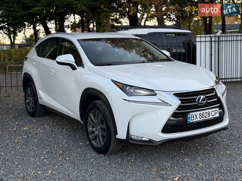 Внедорожник / Кроссовер Lexus NX 2014 в Хмельницком