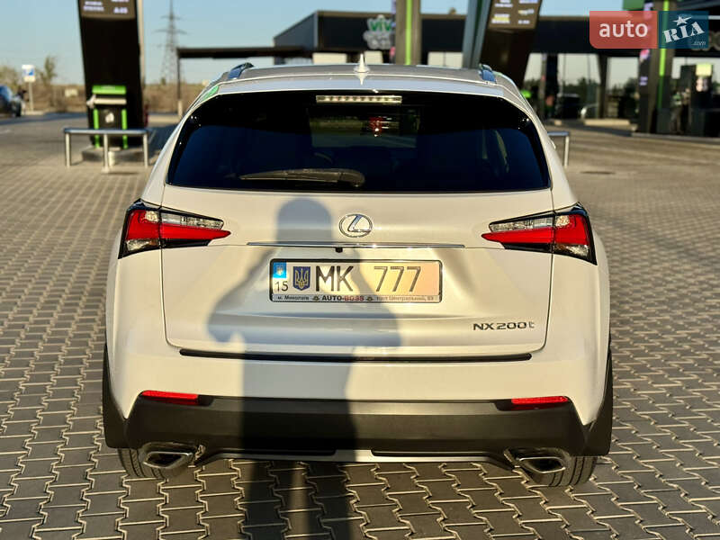 Позашляховик / Кросовер Lexus NX 2015 в Миколаєві