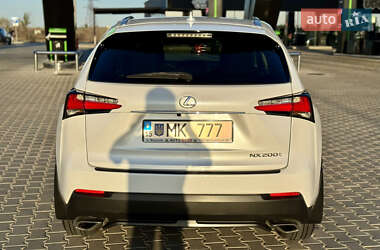 Позашляховик / Кросовер Lexus NX 2015 в 