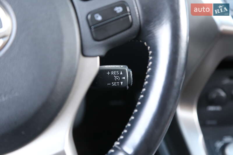 Внедорожник / Кроссовер Lexus NX 2017 в Киеве