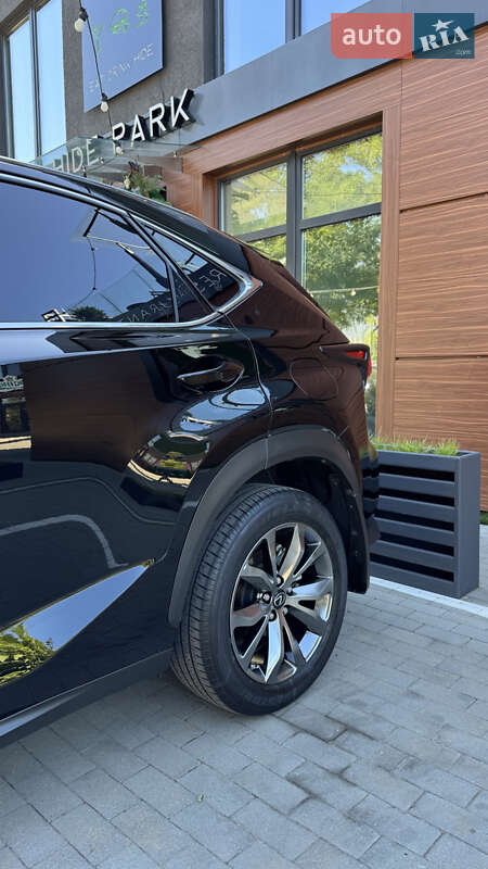 Внедорожник / Кроссовер Lexus NX 2021 в Виннице