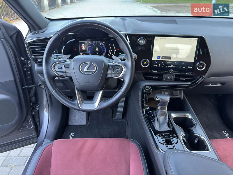 Внедорожник / Кроссовер Lexus NX 2022 в Днепре