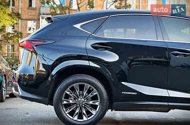 Внедорожник / Кроссовер Lexus NX 2020 в 