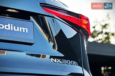Внедорожник / Кроссовер Lexus NX 2020 в 