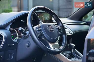 Внедорожник / Кроссовер Lexus NX 2020 в 