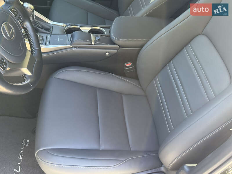 Внедорожник / Кроссовер Lexus NX 2020 в Умани