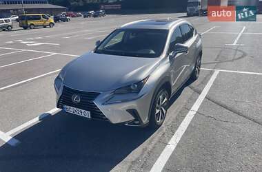 Внедорожник / Кроссовер Lexus NX 2018 в 