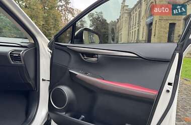 Внедорожник / Кроссовер Lexus NX 2018 в 