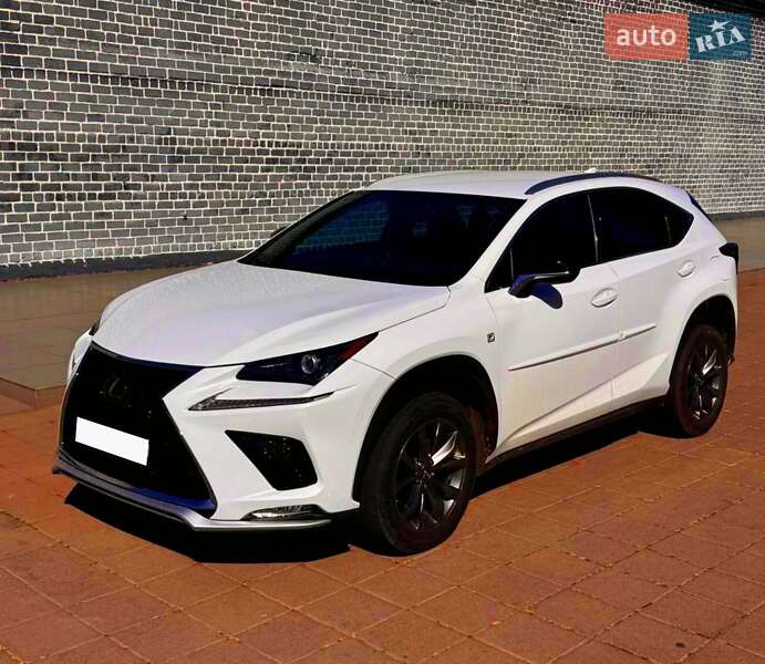 Внедорожник / Кроссовер Lexus NX 2018 в Киеве