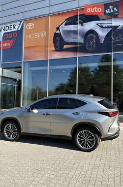 Внедорожник / Кроссовер Lexus NX 2022 в 