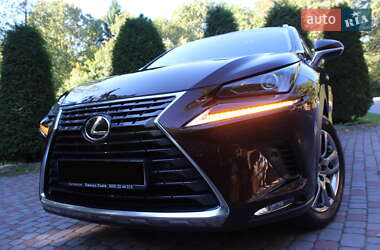 Позашляховик / Кросовер Lexus NX 2017 в 