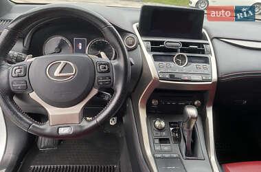Внедорожник / Кроссовер Lexus NX 2020 в 