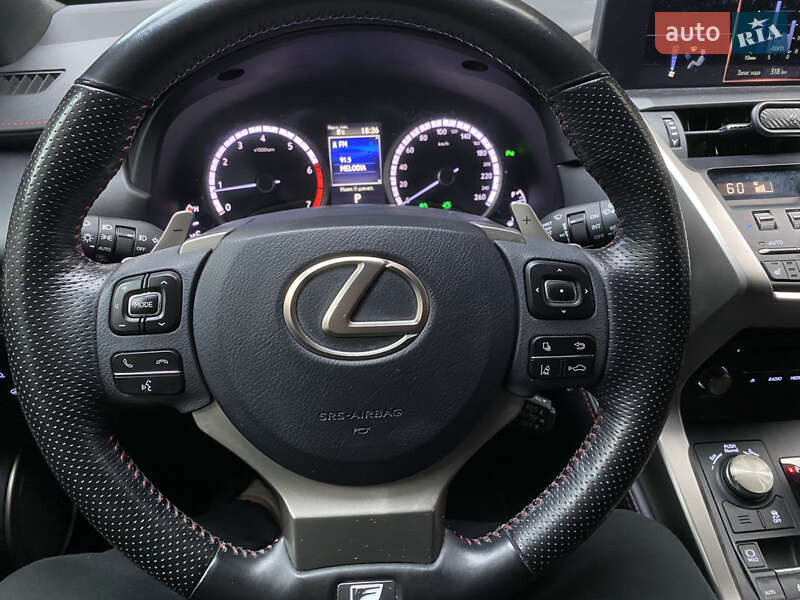 Позашляховик / Кросовер Lexus NX 2020 в Львові