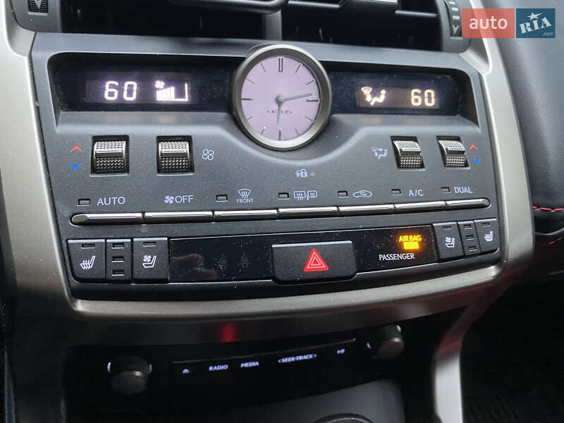 Позашляховик / Кросовер Lexus NX 2020 в Львові