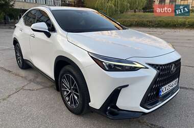 Внедорожник / Кроссовер Lexus NX 2021 в Киеве