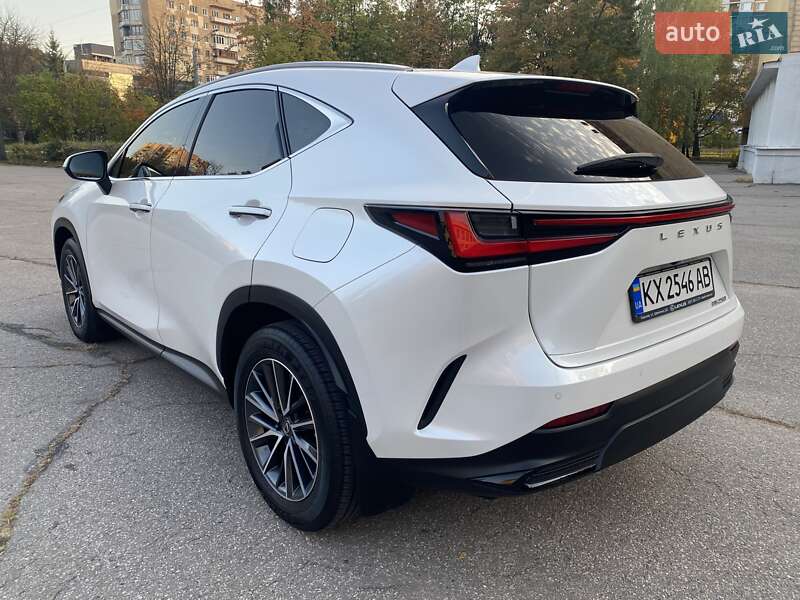 Внедорожник / Кроссовер Lexus NX 2021 в Киеве