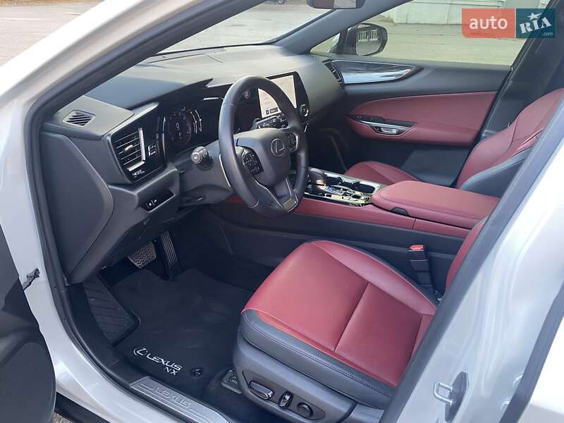 Внедорожник / Кроссовер Lexus NX 2021 в Киеве