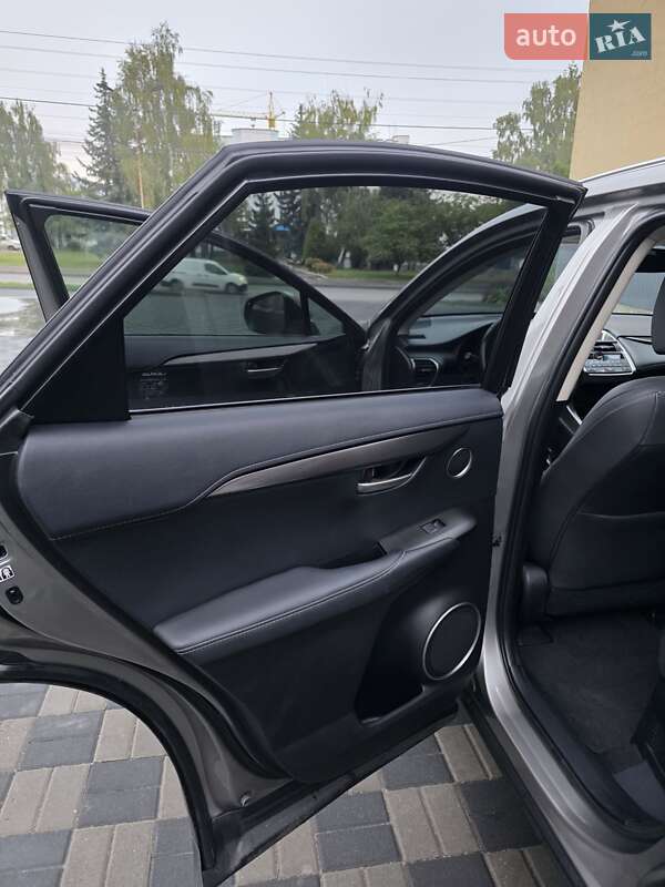 Внедорожник / Кроссовер Lexus NX 2014 в Хмельницком