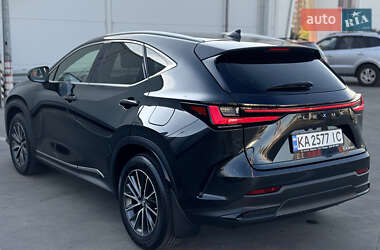 Внедорожник / Кроссовер Lexus NX 2022 в 