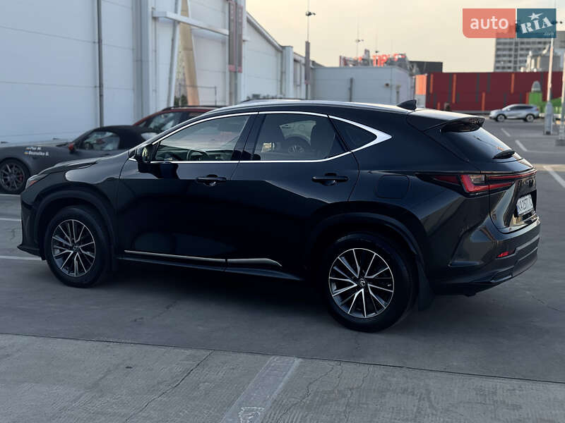 Внедорожник / Кроссовер Lexus NX 2022 в Киеве