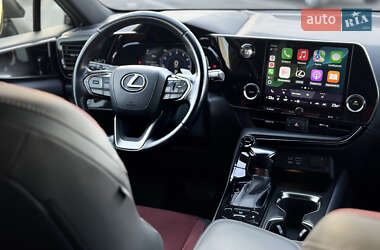 Внедорожник / Кроссовер Lexus NX 2022 в 