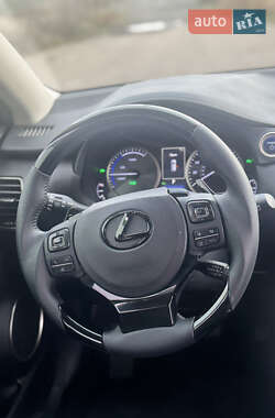Внедорожник / Кроссовер Lexus NX 2017 в 