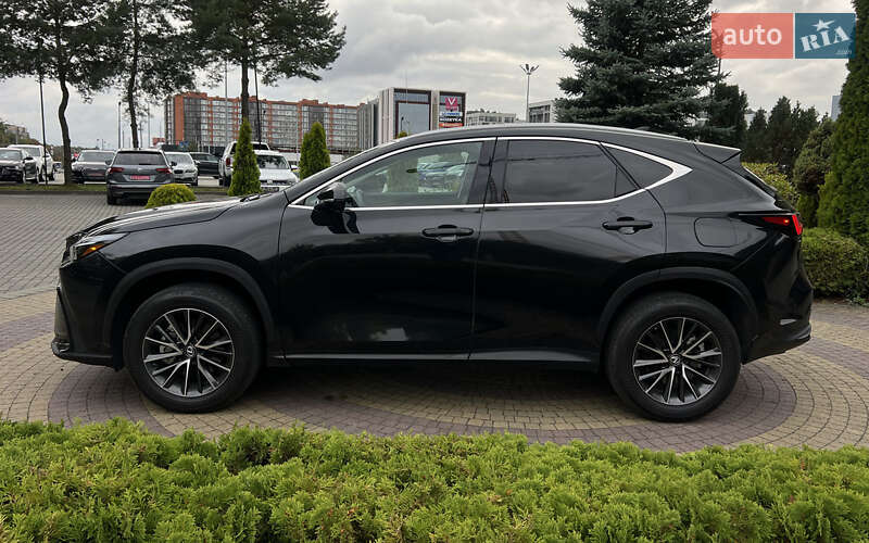 Позашляховик / Кросовер Lexus NX 2022 в Львові