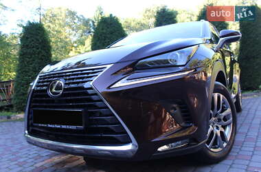Позашляховик / Кросовер Lexus NX 2017 в Трускавці